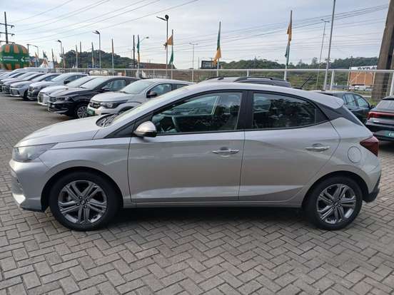 HYUNDAI-HB20-2025