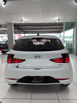 HYUNDAI-HB20-2022