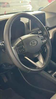 HYUNDAI-HB20-2023