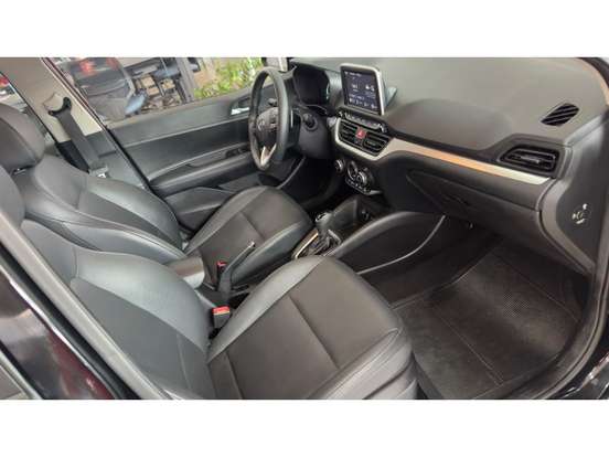 HYUNDAI-HB20-2025