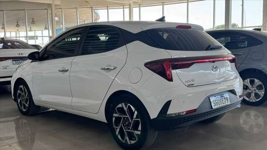 HYUNDAI-HB20-2023