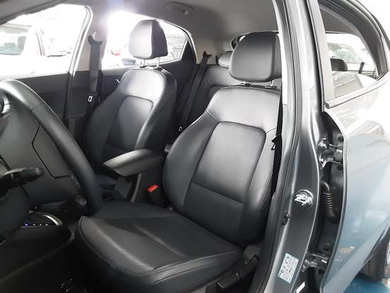 HYUNDAI-HB20-2025