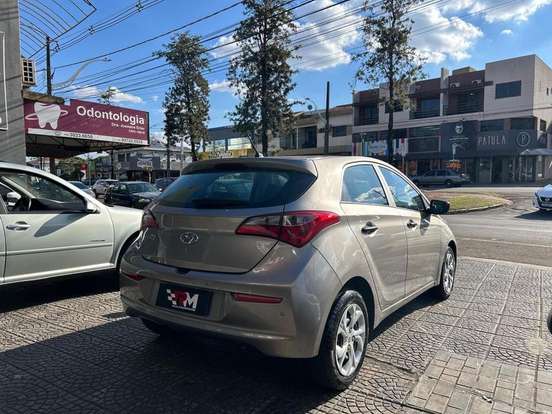 HYUNDAI-HB20-2018