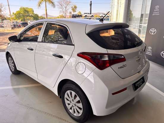 HYUNDAI-HB20-2018