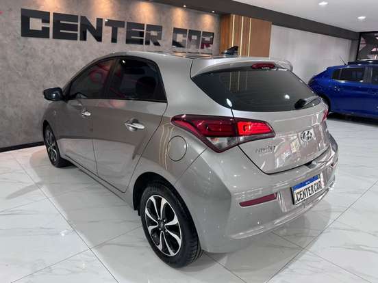 HYUNDAI-HB20-2018