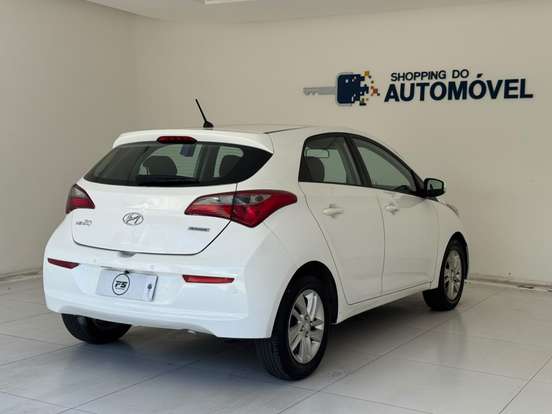 HYUNDAI-HB20-1.6 COMFORT PLUS 16V FLEX 4P AUTOMÁTICO HYUNDAI-HB20-2016
