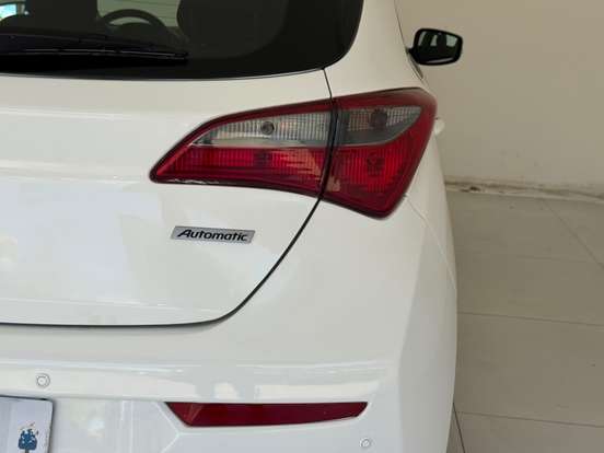HYUNDAI-HB20-2016