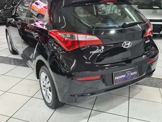 HYUNDAI-HB20-1.6 COMFORT PLUS 16V FLEX 4P MANUAL HYUNDAI-HB20-2015
