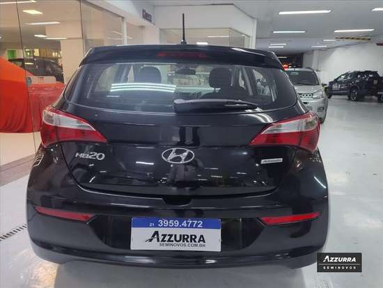 HYUNDAI-HB20-2017