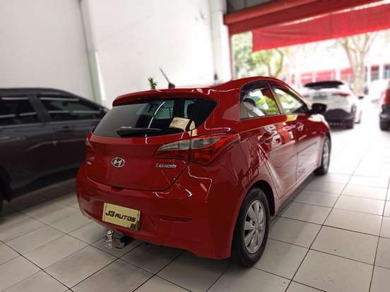 HYUNDAI-HB20-2013