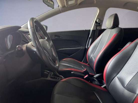 HYUNDAI-HB20-2016