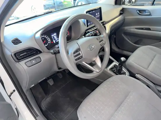 HYUNDAI-HB20S-2023