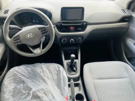 HYUNDAI-HB20S-2025