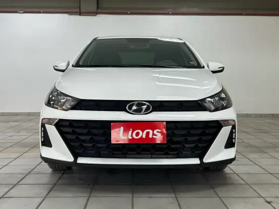 HYUNDAI-HB20S-2025