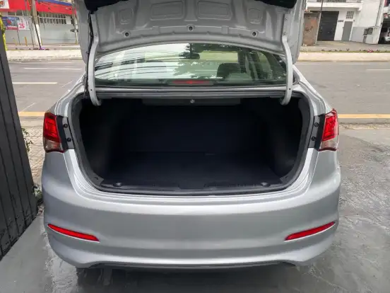 HYUNDAI-HB20S-1.0 COMFORT PLUS 12V FLEX 4P MANUAL HYUNDAI-HB20S-2018