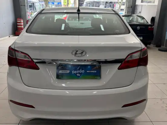 HYUNDAI-HB20S-1.0 COMFORT PLUS 12V FLEX 4P MANUAL HYUNDAI-HB20S-2017