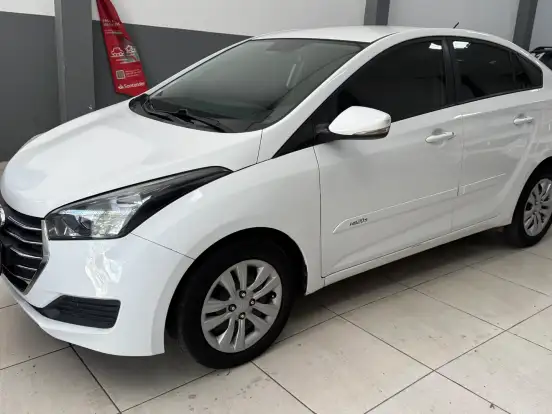 HYUNDAI-HB20S-1.0 COMFORT PLUS 12V FLEX 4P MANUAL HYUNDAI-HB20S-2017