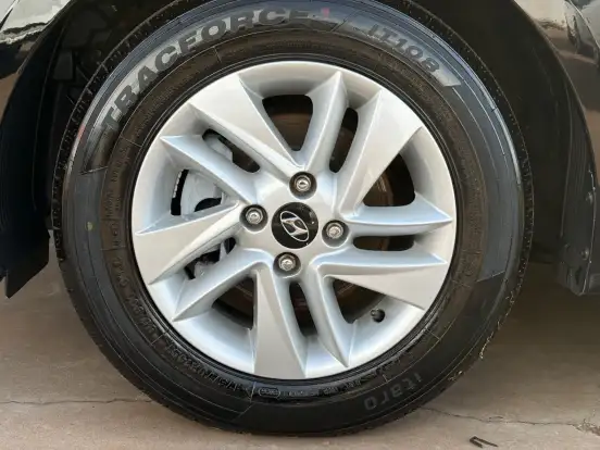HYUNDAI-HB20S-2014
