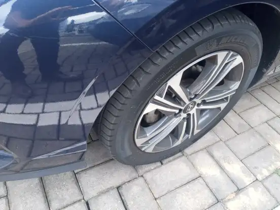 HYUNDAI-HB20S-2023