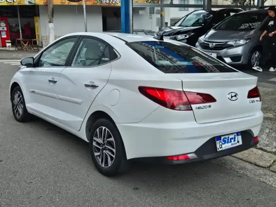 HYUNDAI-HB20S-2022