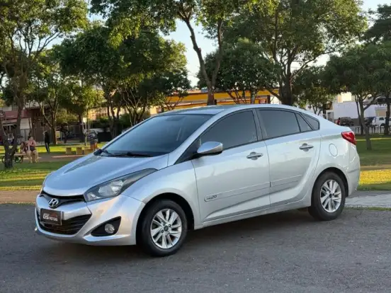 HYUNDAI-HB20S-1.6 COMFORT PLUS 16V FLEX 4P MANUAL HYUNDAI-HB20S-2013