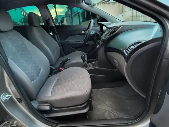 HYUNDAI-HB20S-1.6 COMFORT STYLE 16V FLEX 4P MANUAL HYUNDAI-HB20S-2016