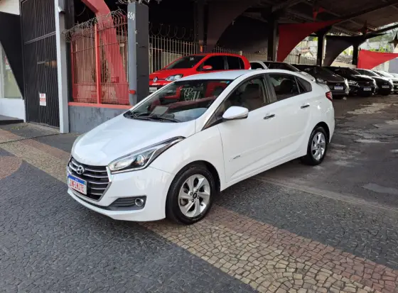 HYUNDAI HB20S 1.6 PREMIUM 16V FLEX 4P AUTOMÁTICO