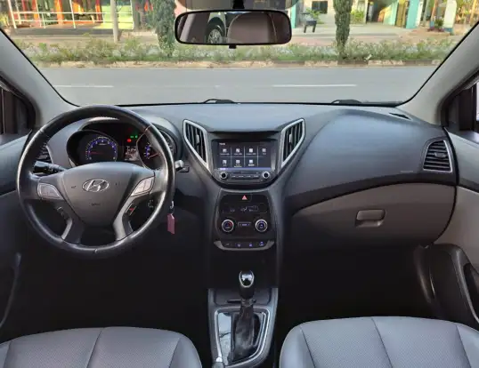 HYUNDAI-HB20S-2016