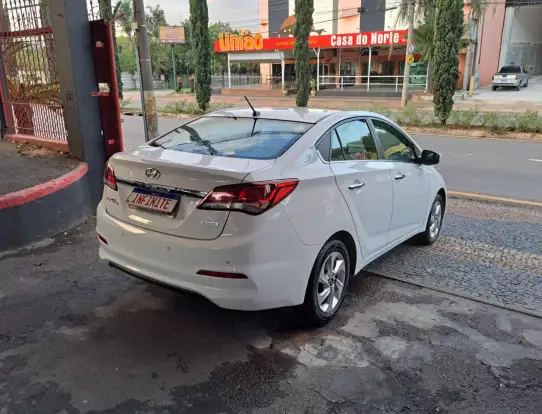 HYUNDAI-HB20S-2016