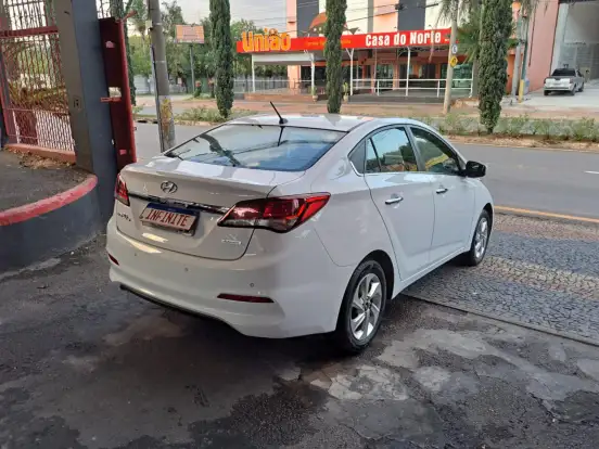 HYUNDAI-HB20S-1.6 PREMIUM 16V FLEX 4P AUTOMÁTICO HYUNDAI-HB20S-2016
