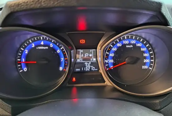 HYUNDAI-HB20S-2016