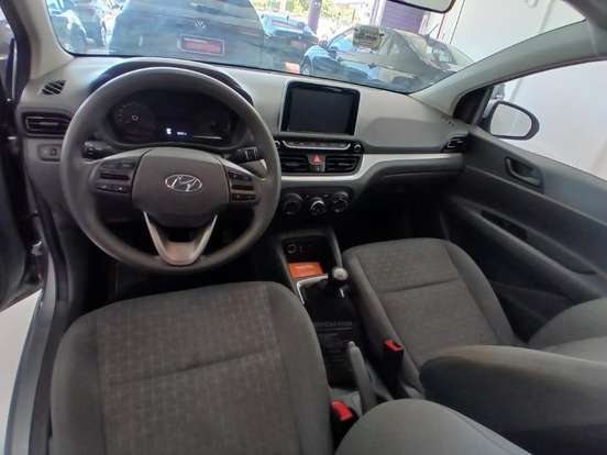 HYUNDAI-HB20S-2024