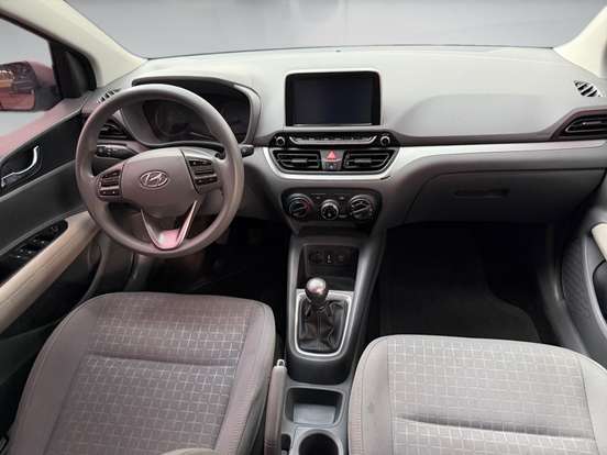 HYUNDAI-HB20S-2023