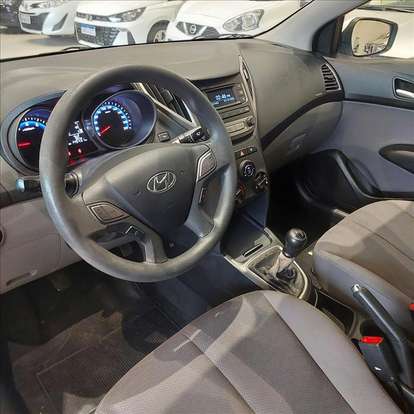 HYUNDAI-HB20S-2016