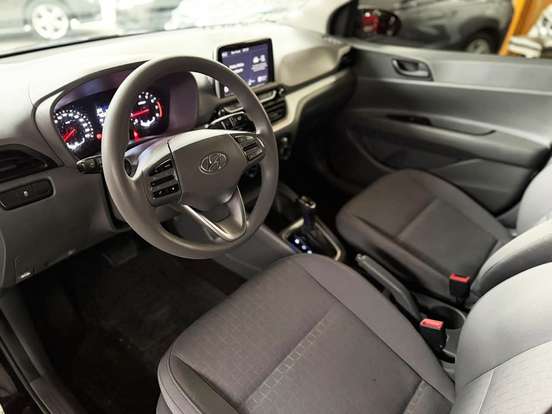 HYUNDAI-HB20S-2023