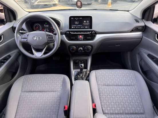 HYUNDAI-HB20S-2024