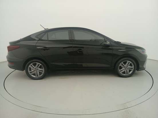 HYUNDAI-HB20S-2024