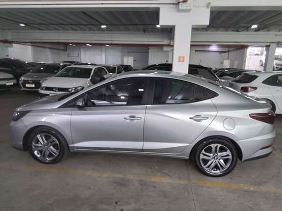 HYUNDAI-HB20S-2025