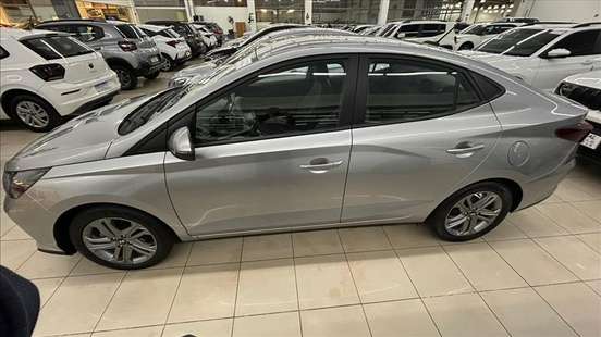 HYUNDAI-HB20S-2024