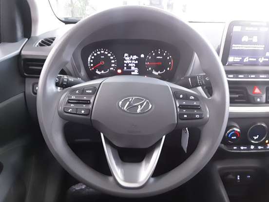 HYUNDAI-HB20S-2024