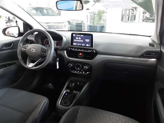 HYUNDAI-HB20S-1.0 TGDI FLEX COMFORT PLUS AUTOMÁTICO HYUNDAI-HB20S-2024