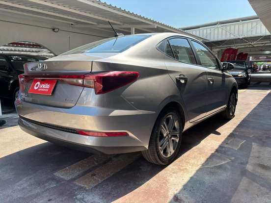 HYUNDAI-HB20S-2024