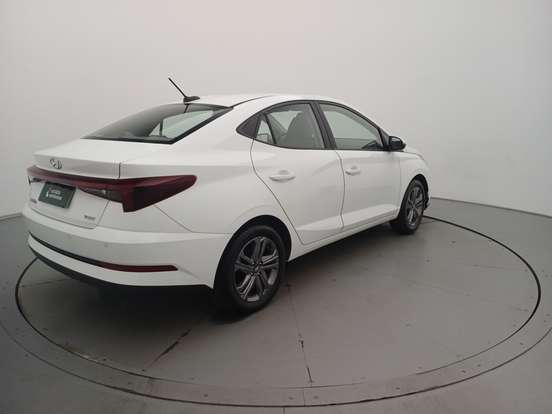 HYUNDAI-HB20S-2024