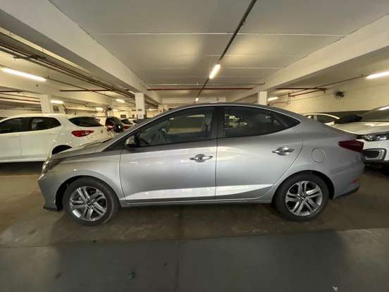 HYUNDAI-HB20S-2025