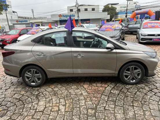 HYUNDAI-HB20S-2025
