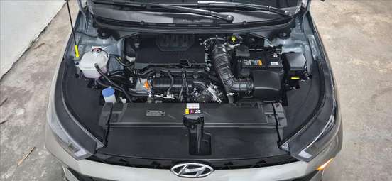 HYUNDAI-HB20S-1.0 TGDI FLEX PLATINUM AUTOMÁTICO HYUNDAI-HB20S-2025