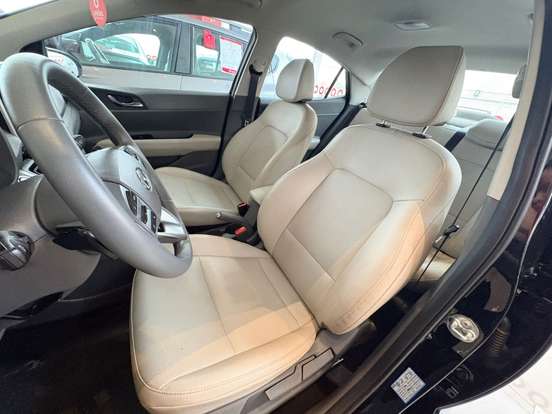 HYUNDAI-HB20S-2025