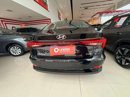 HYUNDAI-HB20S-2025