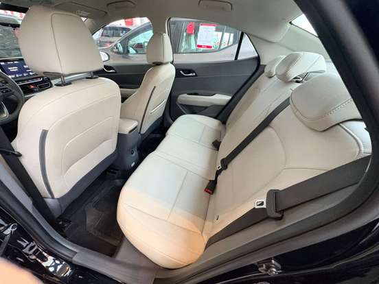 HYUNDAI-HB20S-1.0 TGDI FLEX PLATINUM AUTOMÁTICO HYUNDAI-HB20S-2025
