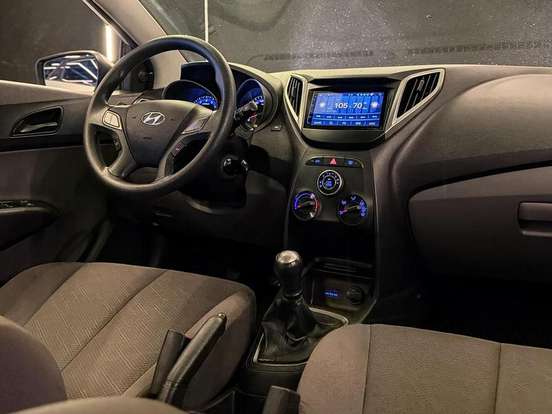 HYUNDAI-HB20S-1.0 UNIQUE 12V FLEX 4P MANUAL HYUNDAI-HB20S-2019